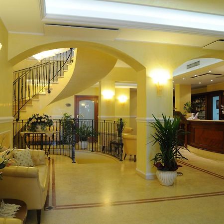 Hotel Corallo Francavilla Al Mare Exterior photo