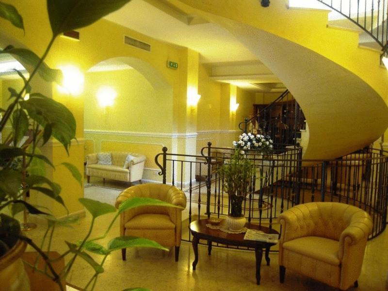 Hotel Corallo Francavilla Al Mare Exterior photo